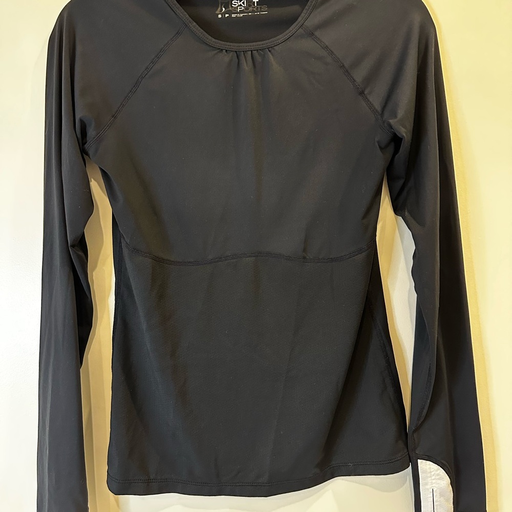 SkirtSports Base Layer with Thumb Holes